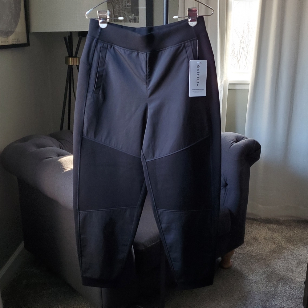 Athleta Get Set Hybrid Joggers NWT Size Medium - Picture 5 of 11